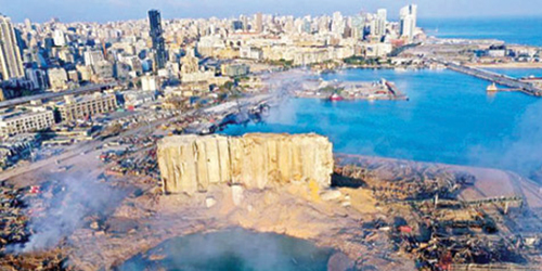 لبنان يواصل تعليق التحقيقات في انفجار مرفأ بيروت 
