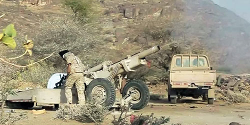 الحوثي يواصل تعدياته على الشعب اليمني ويدمر 6 قرى 