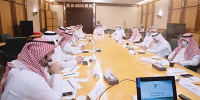 مناقشة مستجدات لائحة الاحتراف وبرامج تطوير الحكم السعودي ومشروع مقر المعسكرات الدائم 