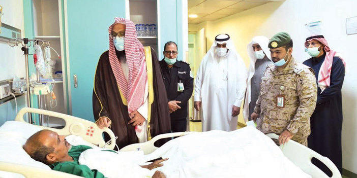 «رئيس هيئة الرياض» يزور مصابي الحد الجنوبي 
