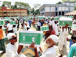توزيع  345 حقيبة إيوائية في بنغلاديش 