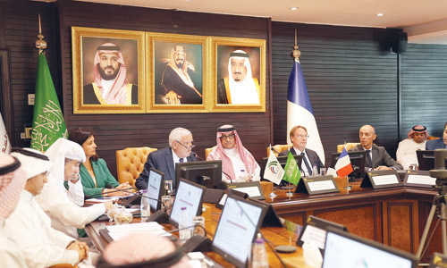 اتحاد الغرف السعودية يستضيف وفداً من (100) شركة فرنسية 