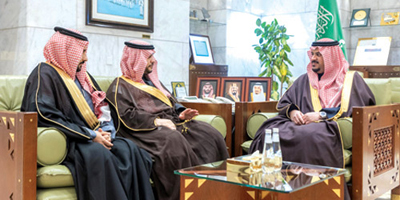 نائب أمير منطقة الرياض يستقبل مساعد وزير الموارد البشرية 