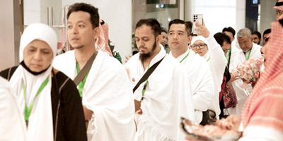 وصول ضيوف خادم الحرمين الشريفين إلى مكة المكرمة لأداء مناسك العمرة 