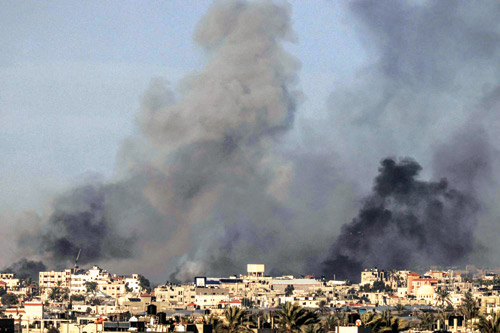 قصف عنيف على جنوب غزة.. «الصحة الفلسطينية»: 