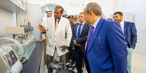 البرنامج السعودي لتنمية وإعمار اليمن يفتتح حزمة مشاريع في جامعة عدن  