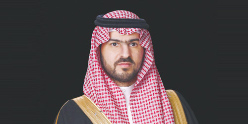 نائب أمير الشرقية يطلع على المشاريع التطويرية في ميناء الملك عبدالعزيز بالدمام نائب أمير الشرقية يطلع على المشاريع التطويرية في ميناء الملك عبدالعزيز بالدمام