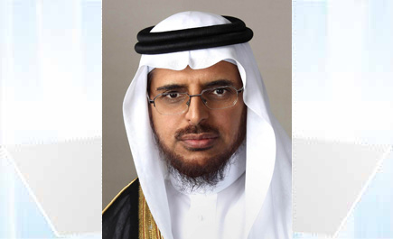 الأمير الدكتور فيصل بن عبدالله يعزي القيادة في وفاة الأمير سطام 