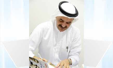 «عقل طه في قلب نزار».. كتاب جاد لكاتب ساخر