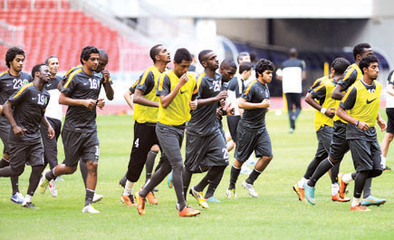منتخبنا الأول اليوم في العاصمة الإندونيسية.. جاهز للقاء المرتقب 