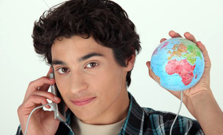 (90) مليار ريال إيرادات شركات الاتصالات من عملياتها داخلياً وخارجياً 