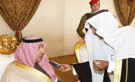 عدد من المسؤولين يعتبرون هذا المشروع معلماً حضارياً وداعماً قوياً للسياحة والتنزه 