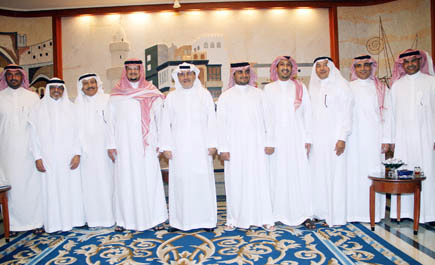 STC تخفض عقود رعاية للأندية الأربعة وتكتفي بفريق القدم 