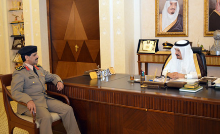 الأمير فيصل بن بندر يرأس مجلس منطقة القصيم بحضور رئيس هيئة مكافحة الفساد 
