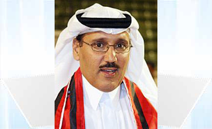 رئيس الرائد ضيفاً «في التسعين» 