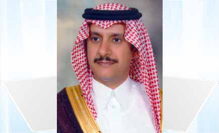الأمير عبدالرحمن بن عبدالله يناقش الرؤى والخطط المستقبلية بتعليم المجمعة 