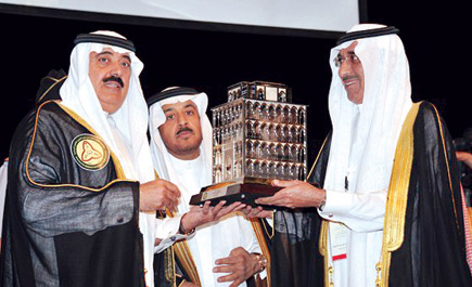 الأمير متعب بن عبدالله يفتتح المدينة الجامعية لجامعة الملك سعود بن عبدالعزيز للعلوم الصحية 