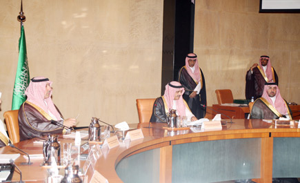 أمير منطقة الرياض رأس اجتماع اللجنة العليا لحماية البيئة 