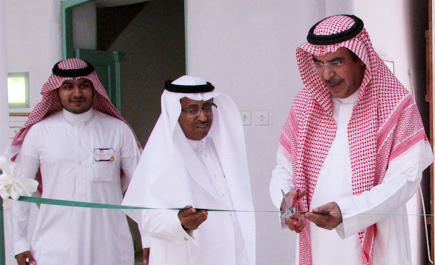 محافظ الغاط يفتتح معرض «الأحافير»