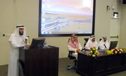 (6) جلسات وحلقتا نقاش حول «تقنيات ذوي الاحتياجات الخاصة» في جامعة الملك سعود 