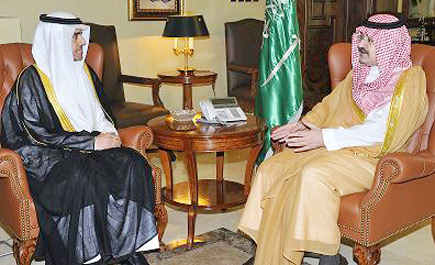 الأمير مشعل بن ماجد يلتقي معالي مدير عام معهد الإدارة 