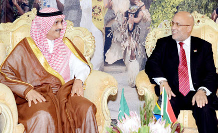 الأمير خالد بن بندر شرف حفل سفارة جنوب أفريقيا 