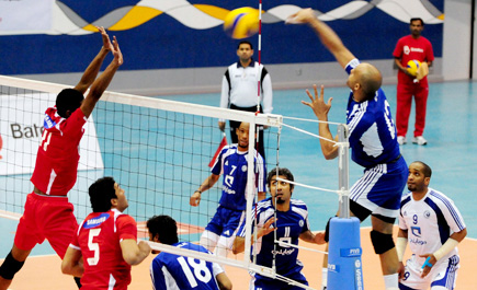 الأباتشي الزرقاء أمام النصر البحريني في أصعب المواجهات نحو اللقب الخليجي