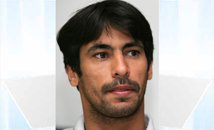 عبدالغني يكشف أسرار مشاكله ويفصح عن نصيحته لرئيس النصر