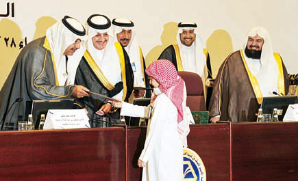 الأمير سعود بن نايف: المسابقة أحد العطاءات السخية من سموه - رحمه الله - لأبنائه وبناته في المملكة 
