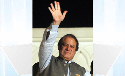 الصحف الباكستانية ترى أن الانتخابات التي جرت تشكل انتصاراً للديمقراطية 