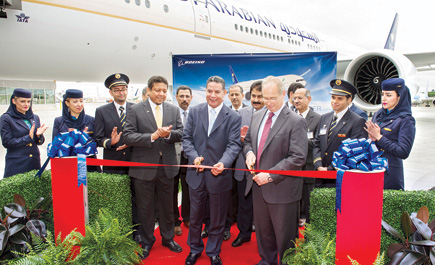 وصول الطائرة الجديدة من طراز بوينج (B777-300ER )