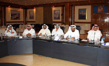 «بلدي جدة» يستقبل أهالي الدائرة السابعة ويُدون طلباتهم الخدمية