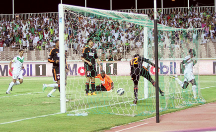 الأهلي يطوي صفحة الشباب سريعاً ويبدأ الإعداد الجدي للجيش 