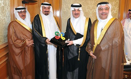 الأمير سعود بن نايف يطّلع على إنجازات لجنة السلامة المرورية بالشرقية