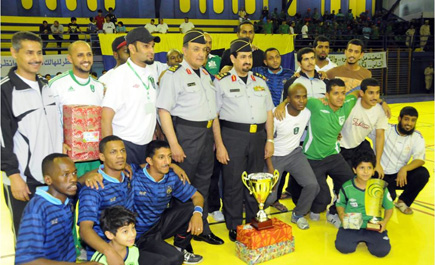 اللواء أبا العلاء يرعى المباراة النهائية لاختتام البطولة الرياضية (31) لمنسوبي الحرس الوطني بالقطاع الغربي