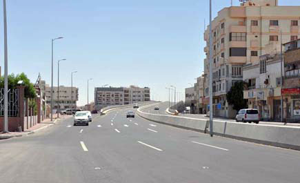 محافظ الأحساء يدشن مشروع تقاطع طريقي الملك فهد والنجاح 