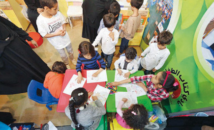 (30) ألف كتاب لمشتركي نادي كتاب الطفل بمكتبة الملك عبدالعزيز 