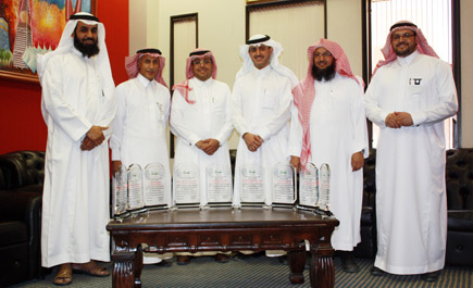 كلية التربية تحصد جوائز أفضل البرامج في الدراسات العليا بجامعة الملك سعود 