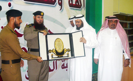 اختتام برنامج التوجيه والإرشاد بسجن جازان 