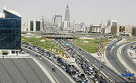 «النقد» يُعدُّ التوسع النقدي الخليجي ميولاً تضخميةً وفي أوروبا تحسنًا اقتصاديًا 