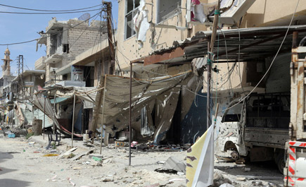 قوات الأسد تكمل سيطرتها على مدينة القصير والمرصد يبدي قلقه على المدنيين فيها 