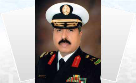 اللواء البلوي يتفقد خط سير الدوريات في المناطق الحدودية بتبوك 