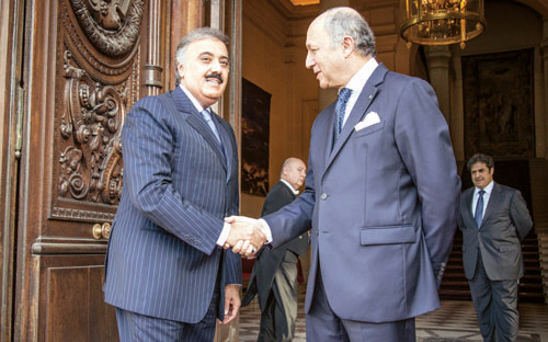الأمير متعب بن عبدالله بحث مع وزير الخارجية الفرنسي المستجدات الإقليمية والدولية 
