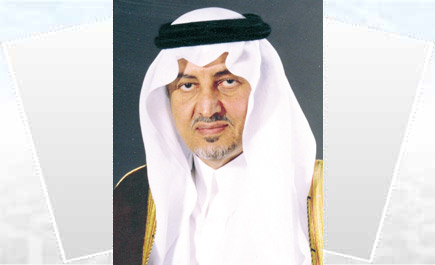 الأمير خالد الفيصل يوجه بحل عاجل لطفوحات المياه وفق جدول زمني 