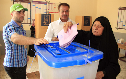 بدء رفع حظر التجوال في محافظة الأنبار  للوصول إلى المراكز الانتخابية 