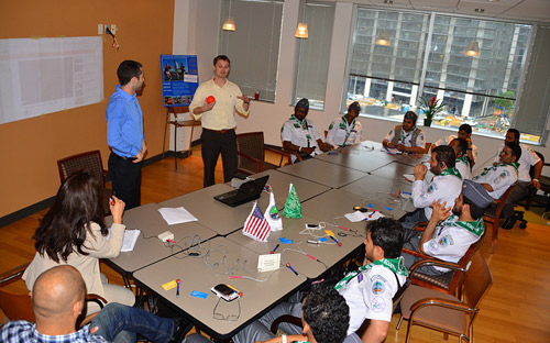 الكشافة السعوديون ينقلون خبراتهم في السلام والحوار للكشافة الأمريكية