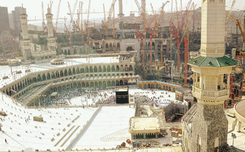 المملكة منذ تأسيسها تعمل لخدمة وراحة قاصدي الحرمين الشريفين