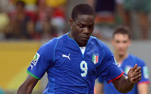 في كأس القارات: موقعة كلاسيكية بين البرازيل وإيطاليا.. وإسبانيا محفزها الأساسي