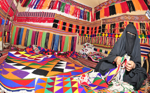 «الحكير لاند» تطلق مهرجان الكليجا والأنشطة الشعبية 