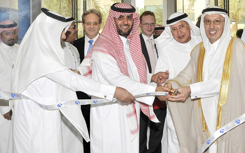«العربي الوطني» يفتتح فرعه الجديد في البوابة الاقتصادية بالرياض 